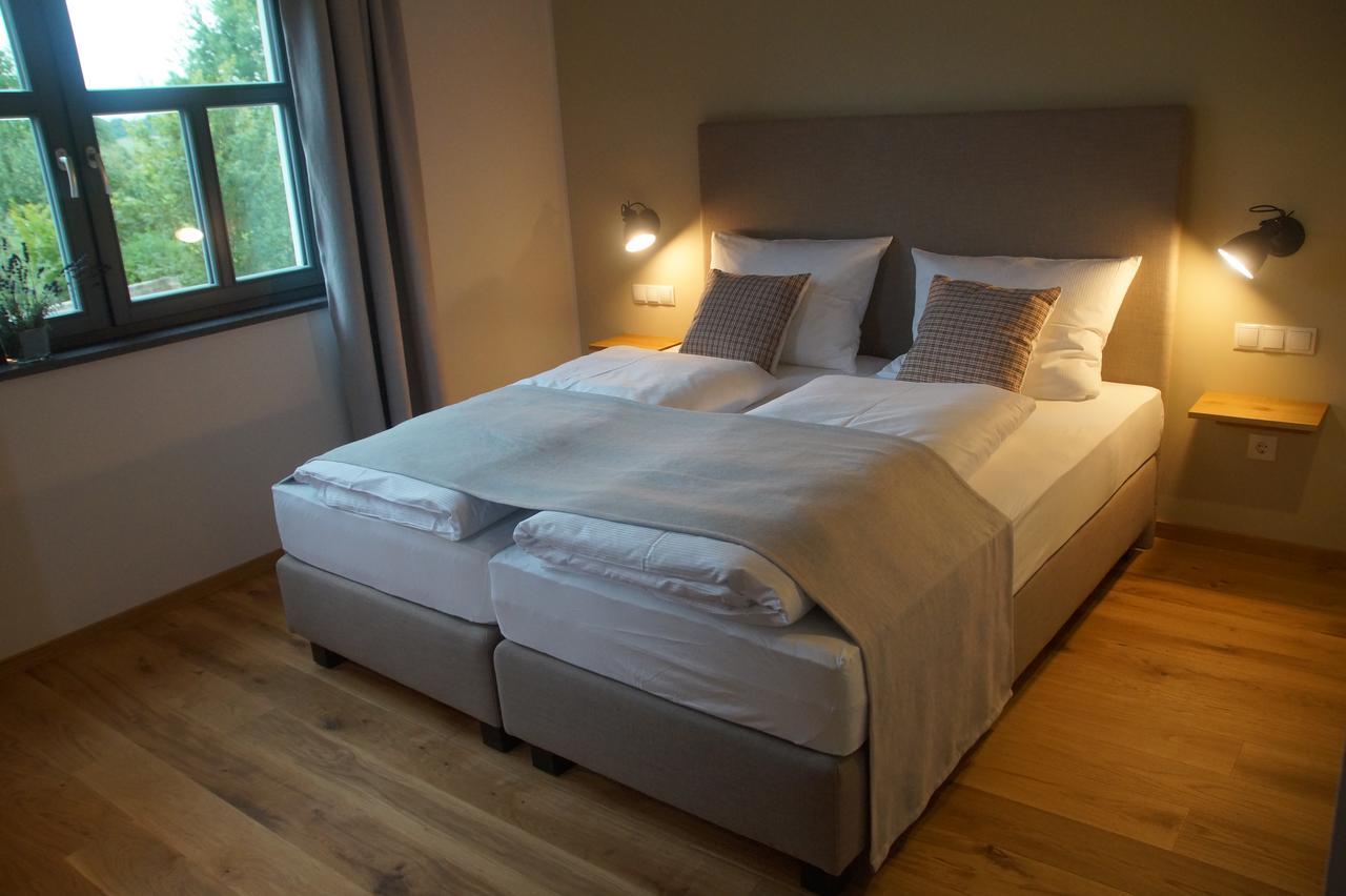 Hotel Dorfmuehle Lehrberg Eksteriør bilde