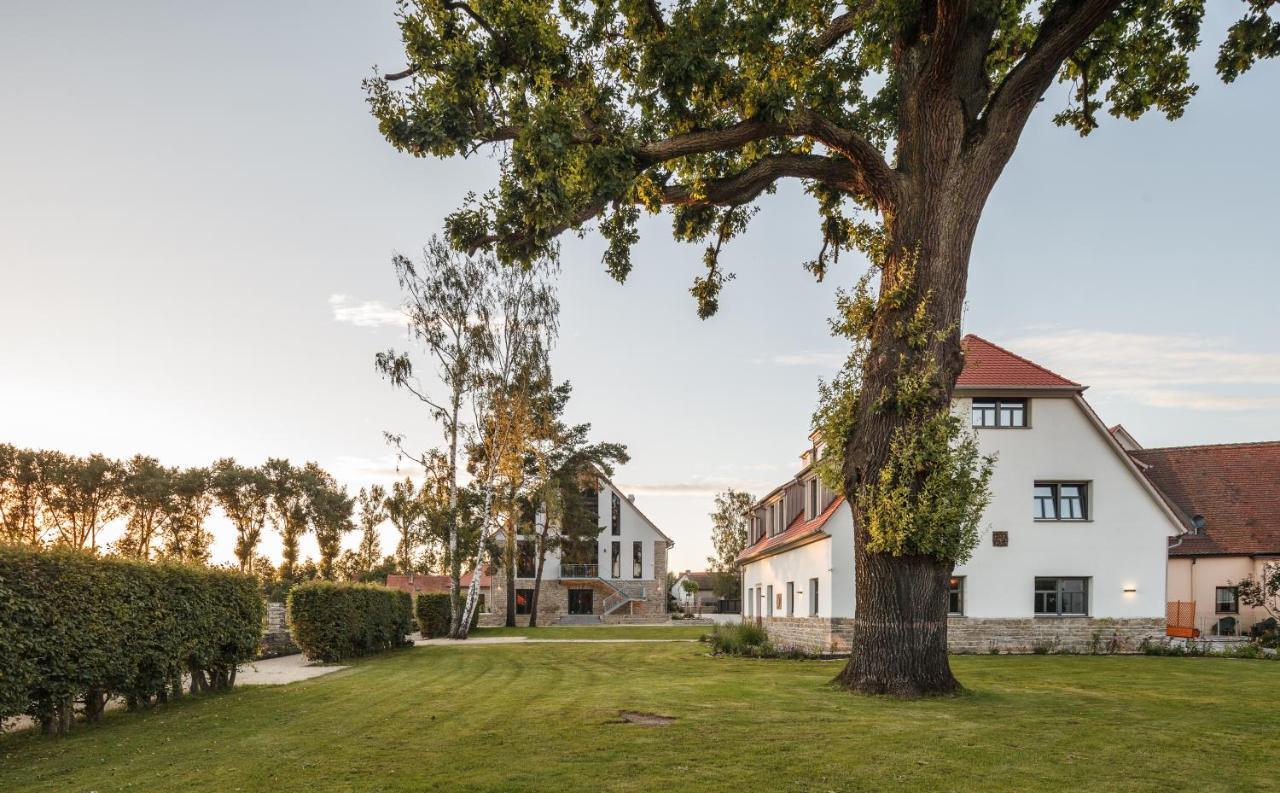 Hotel Dorfmuehle Lehrberg Eksteriør bilde